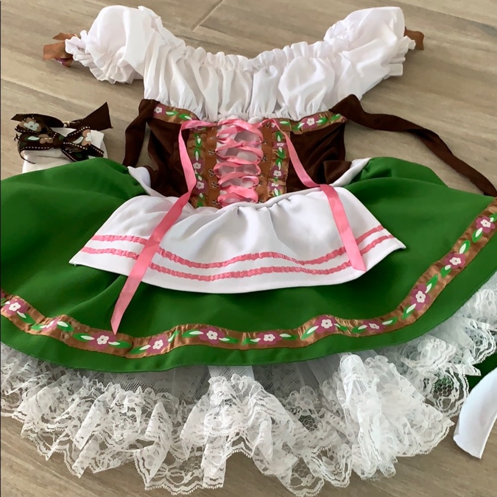 Alpine Girl Halloween Costume